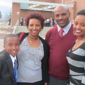 Meet your Posher, Almaz